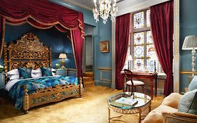 The Gore Hotel – Starhotels Collezione